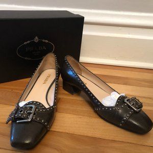Prada Pumps